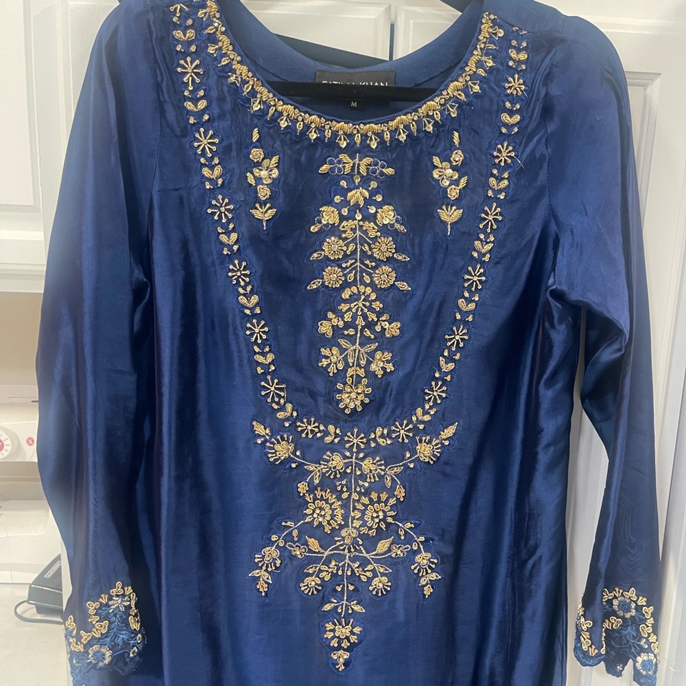 Preloved medium - Picture 3 of 4